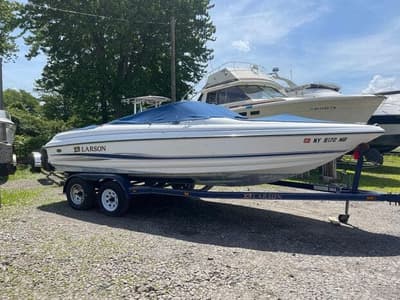 BOATZON | Larson Sei 210 2004
