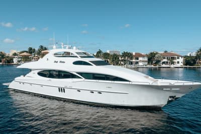 BOATZON | Lazzara 106 2004