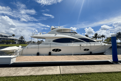 BOATZON | Lazzara 68 FLYBRIDGE 2005