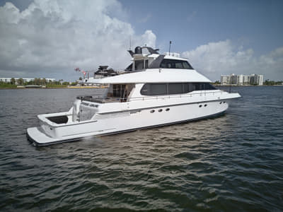 BOATZON | Lazzara 80 SL 2001