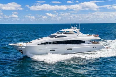 BOATZON | Lazzara Motor Yacht 2008 BOATZON | Lazzara Motor Yacht 2008