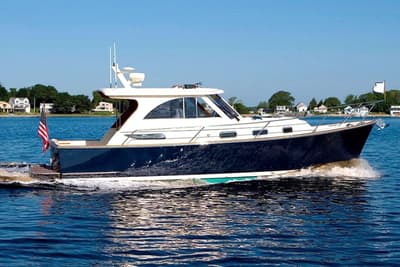 BOATZON | Legacy 32 Express 2007