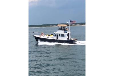 BOATZON | Legacy Yachts 40 Sedan 1999