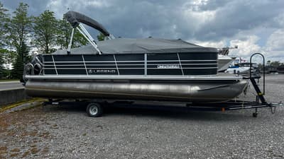 BOATZON | Legend Bayshore 2015