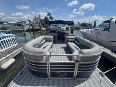 BOATZON | Leisurecraft Prestige 2635LX TriToon 2021