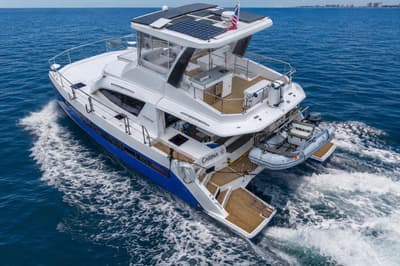 BOATZON | Leopard 43 Powercat 2021
