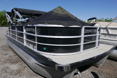 BOATZON | Lexington 320HPT 2022 BOATZON | Lexington 320HPT 2022