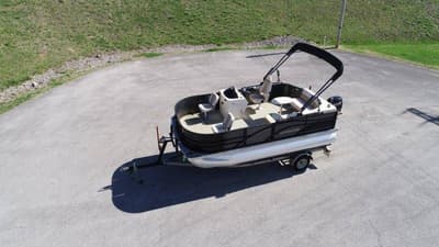 BOATZON | Lexington 5 Series 2018