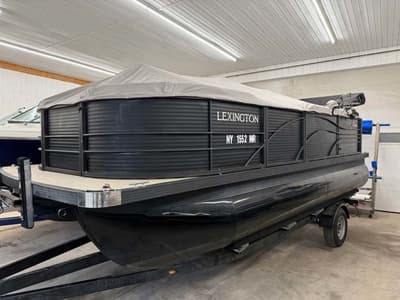 BOATZON | Lexington 519 2019