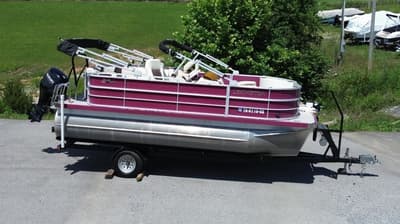 BOATZON | Lexington Boats 318 2022