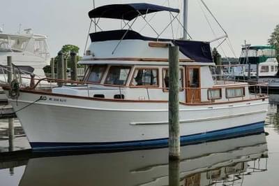 BOATZON | Litton Sedan Trawler 1979
