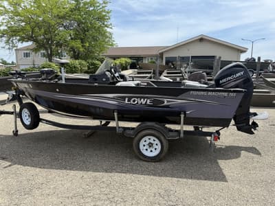 BOATZON | Lowe 165 Fishing Machine Pro 2015