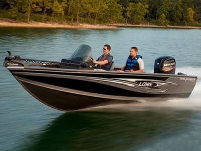 BOATZON | Lowe Boats Fishing Machine FM 1710 Pro SC 2015