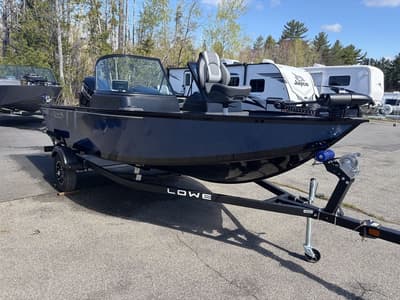 BOATZON | Lowe Boats FM 1675 WT 2026