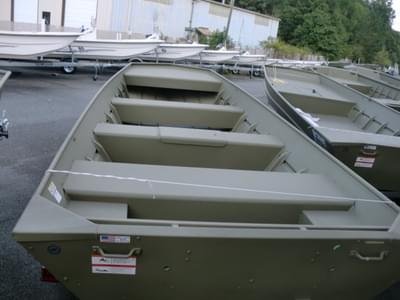 BOATZON | Lowe Boats L1852MT Jon Tiller 2026