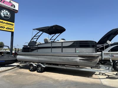 BOATZON | Lowe Boats Retreat 230 RFL 2022