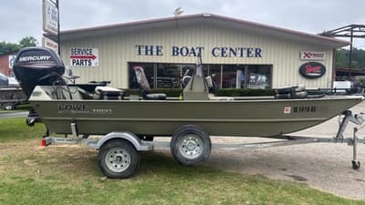 BOATZON | Lowe Boats Roughneck 1860 Tunnel Jet 2019
