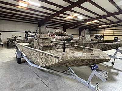 BOATZON | Lowe Boats RX1860 CC 2026