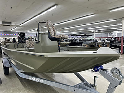 BOATZON | Lowe Boats RX1860 Tunnel Jet 2026