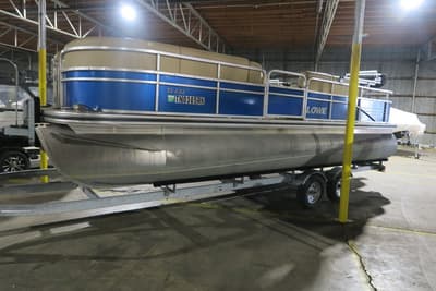 BOATZON | Lowe Boats SF232 2017 BOATZON | Lowe Boats SF232 2017