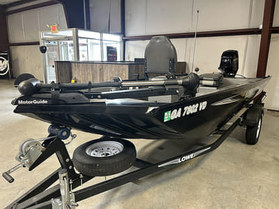 BOATZON | Lowe Boats Skorpion Stick Steer 2021