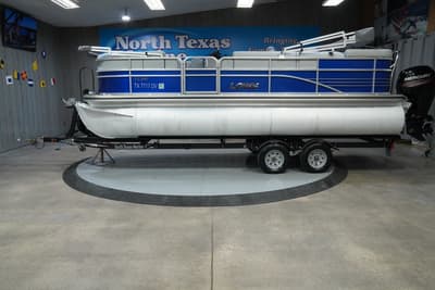 BOATZON | Lowe Boats SS210 2017