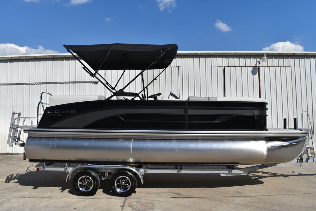 2026 Lowe Boats SS230 Walk Thru Special - Sold Boat