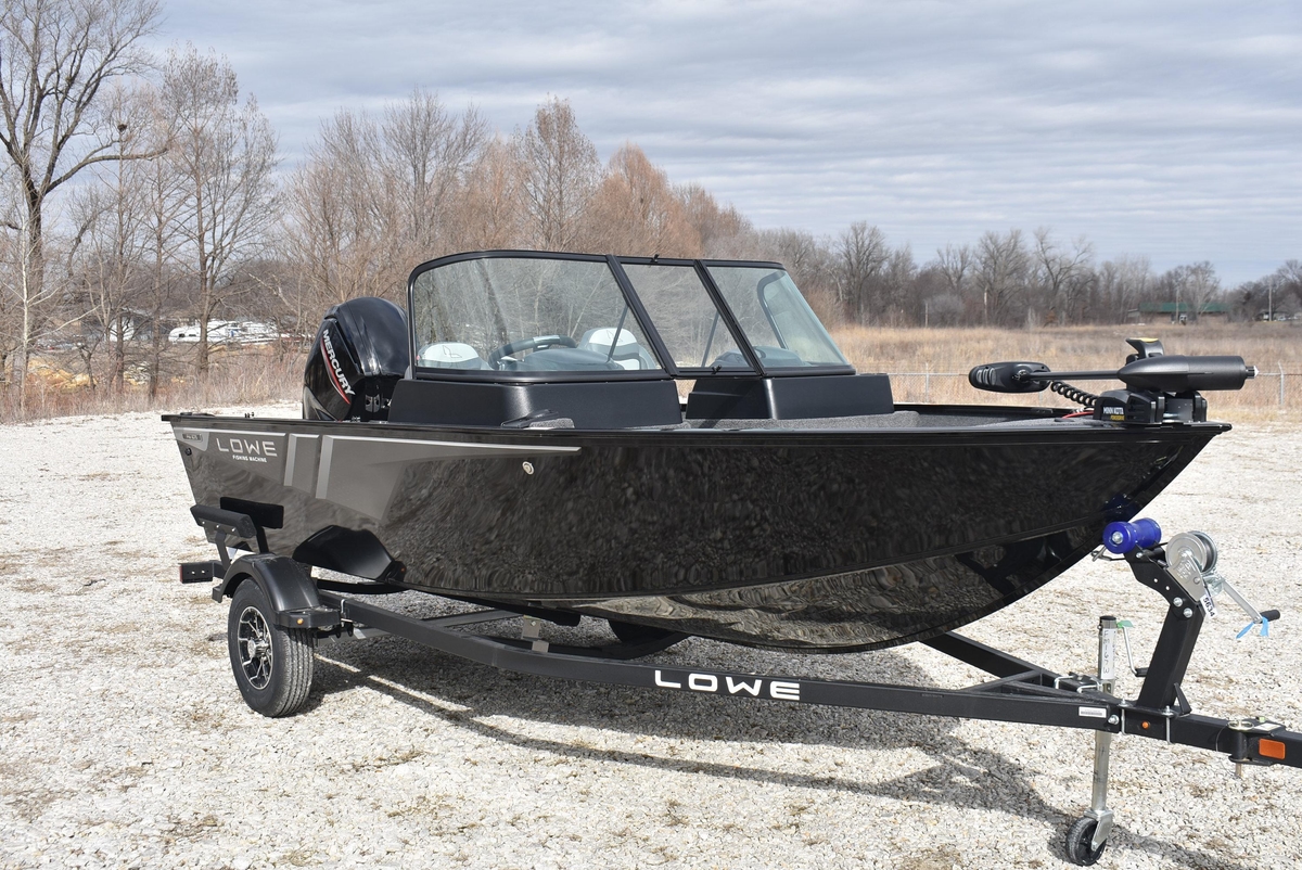 2025 Lowe Fishing Machine 1675WT - Sold Boat