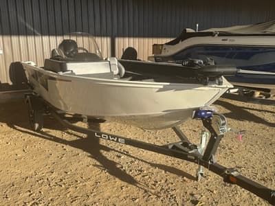 BOATZON | Lowe FM167S DEEPV FISHING BOATNEW UNIT 2026