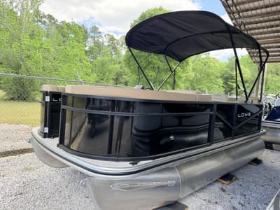 BOATZON | Lowe LS Walk Thru 170 2026