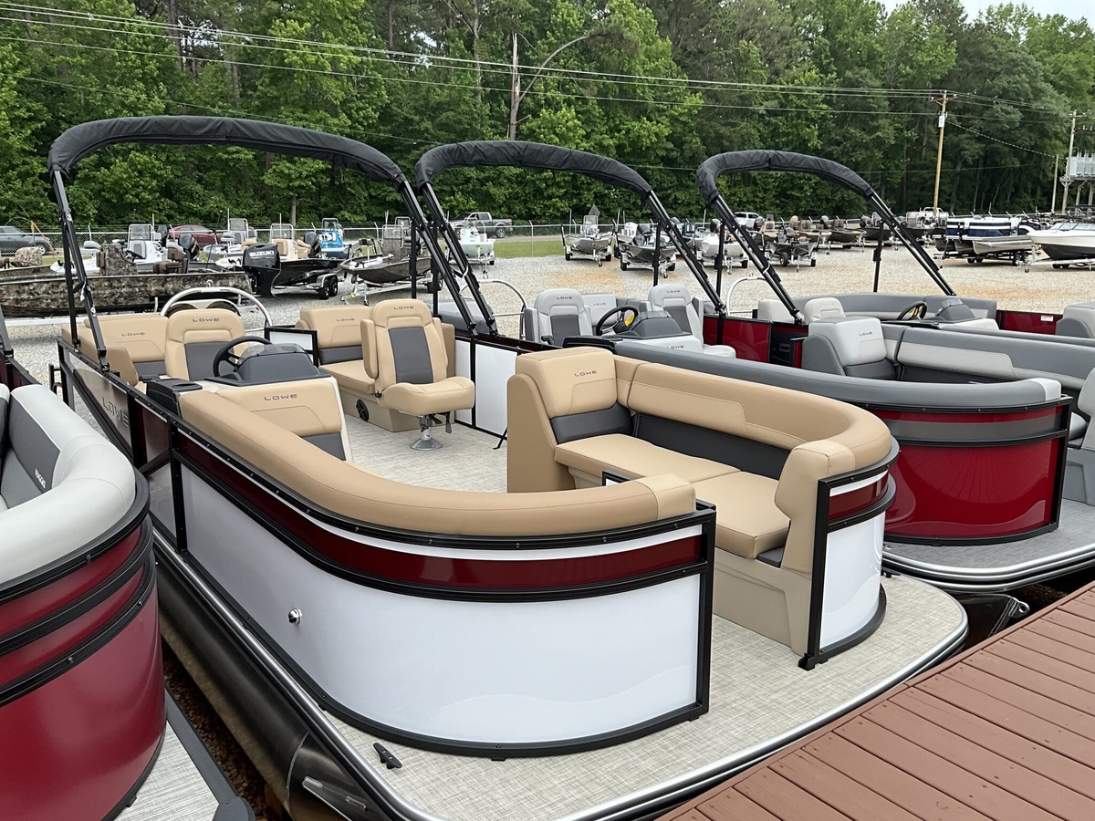 2025 Lowe LS Walk Thru 210 - Sold Boat