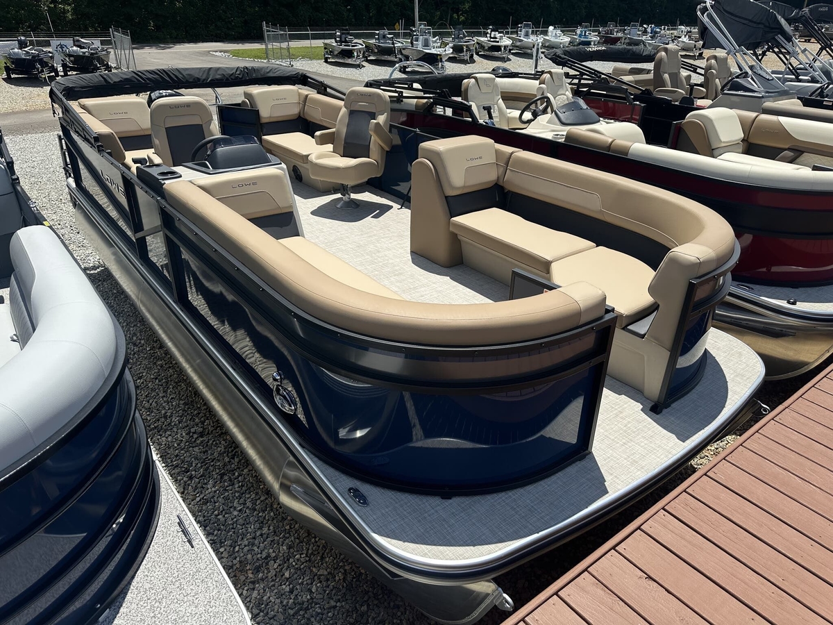 2025 Lowe LS Walk Thru 210 - Sold Boat