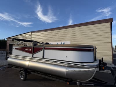 BOATZON | Lowe LS Walk Thru 210 2026