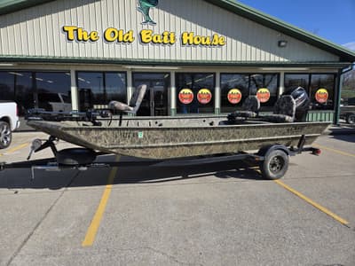 BOATZON | Lowe Roughneck 1860 2014 BOATZON | Lowe Roughneck 1860 2014