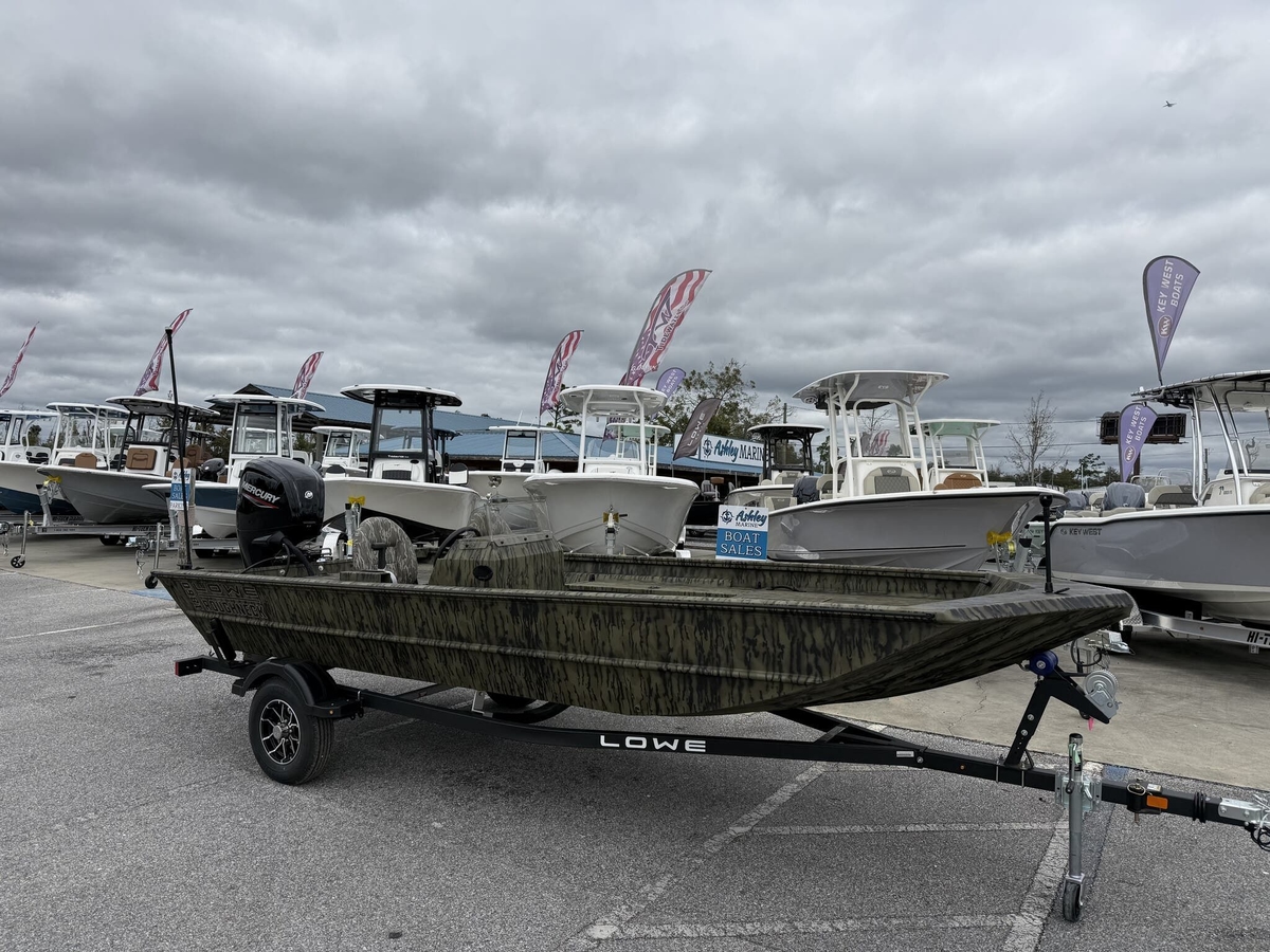 2026 Lowe Roughneck 1860SC - Sold Boat