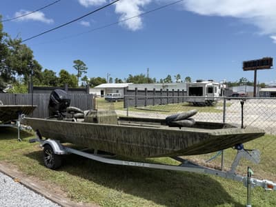 BOATZON | Lowe Roughneck 1860SC 2027