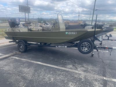 BOATZON | Lowe Roughneck Center Console RX1760 Pathfinder 2024 BOATZON | Lowe Roughneck Center Console RX1760 Pathfinder 2024