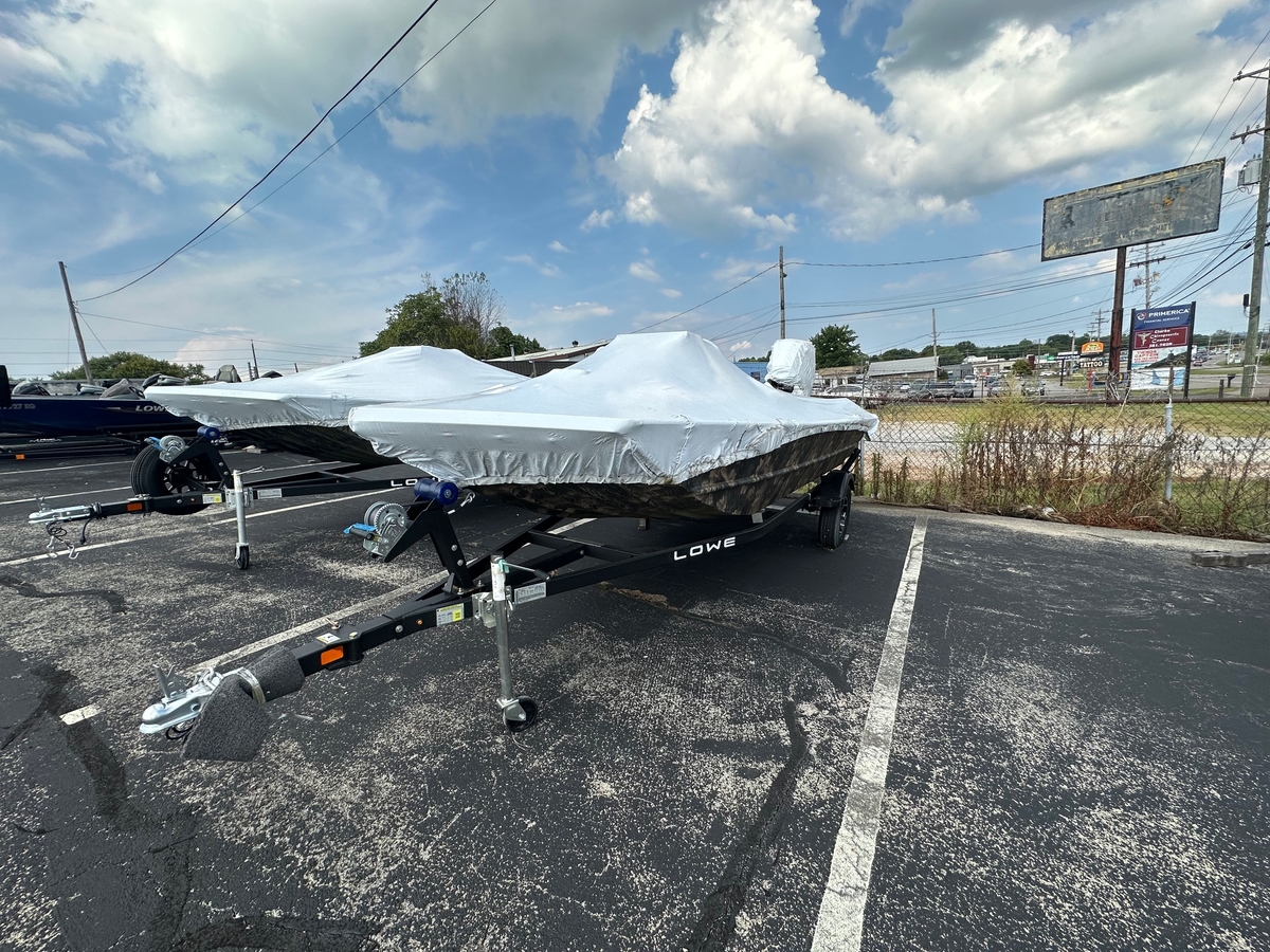 2025 Lowe Lowe Roughneck Center Console RX1760 Pathfinder 2025 - Sold Boat