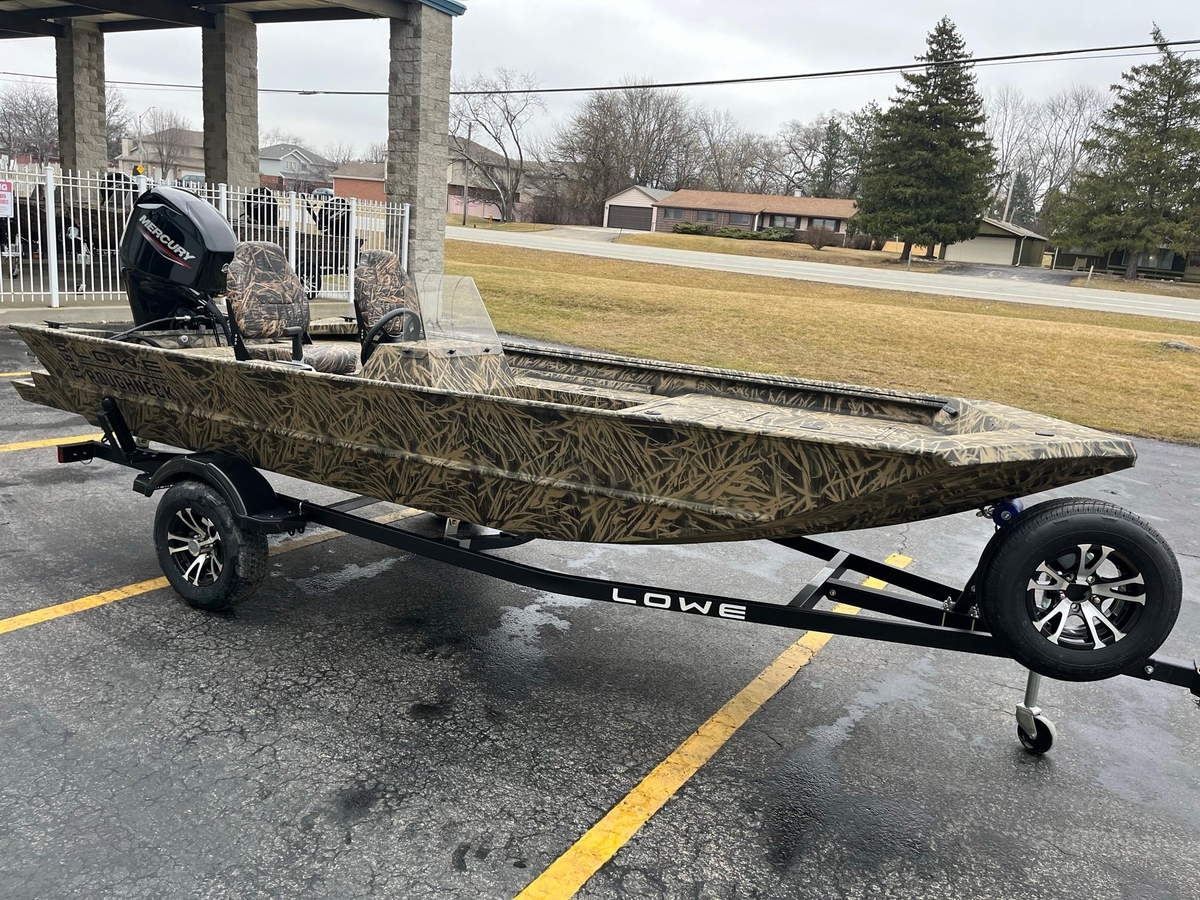 2024 Lowe Roughneck RX1660 SC - Sold Boat