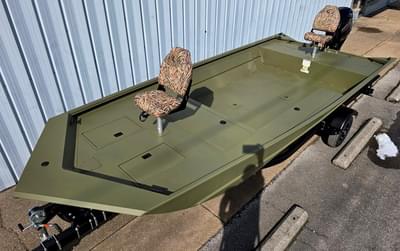 BOATZON | Lowe Roughneck RX2070 Tiller 2025 BOATZON | Lowe Roughneck RX2070 Tiller 2025