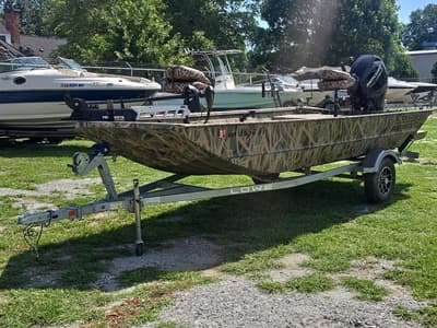 BOATZON | Lowe Boats RX1760 2025