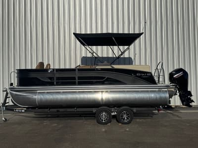 BOATZON | Lowe SF Walk Thru SF 212 WT 2026