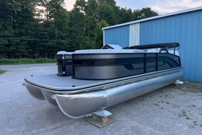 BOATZON | Lowe SS 230 WV 2025