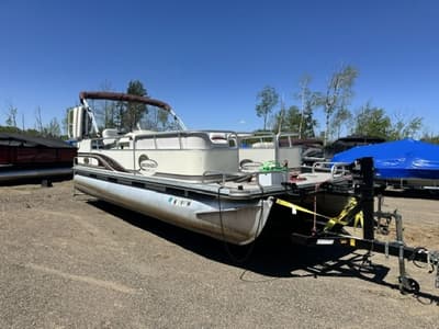 BOATZON | LOWE TRINIDAD 220 SS 2000 BOATZON | LOWE TRINIDAD 220 SS 2000