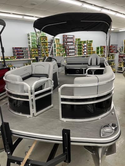 BOATZON | Lowe Ultra Cruise 180 2025 BOATZON | Lowe Ultra Cruise 180 2025