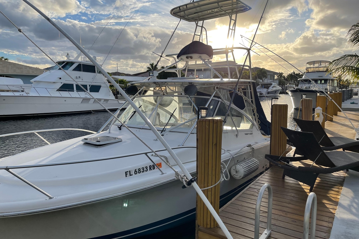 2007 Luhrs 28 Open - Sold Boat