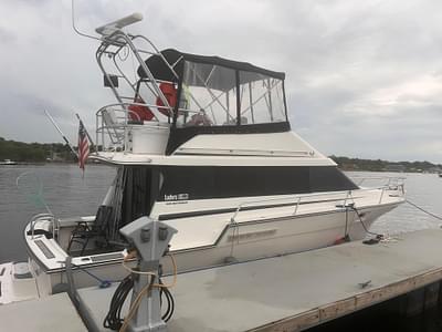 BOATZON | Luhrs 3400 Motor Yacht 1990 BOATZON | Luhrs 3400 Motor Yacht 1990
