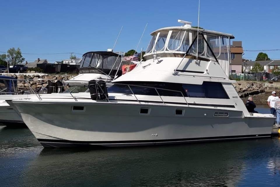 1988 Luhrs 40 Convertible - Sold Boat