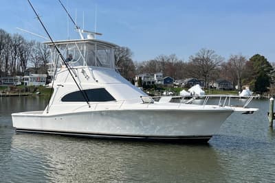 BOATZON | Luhrs 40 Convertible 2003