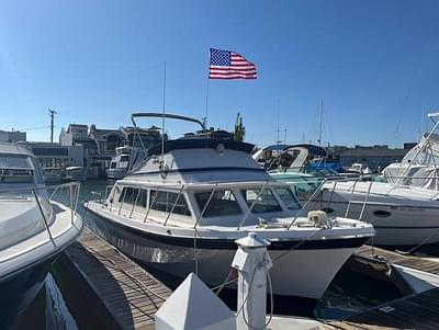 BOATZON | Luhrs Sport Fish 1972